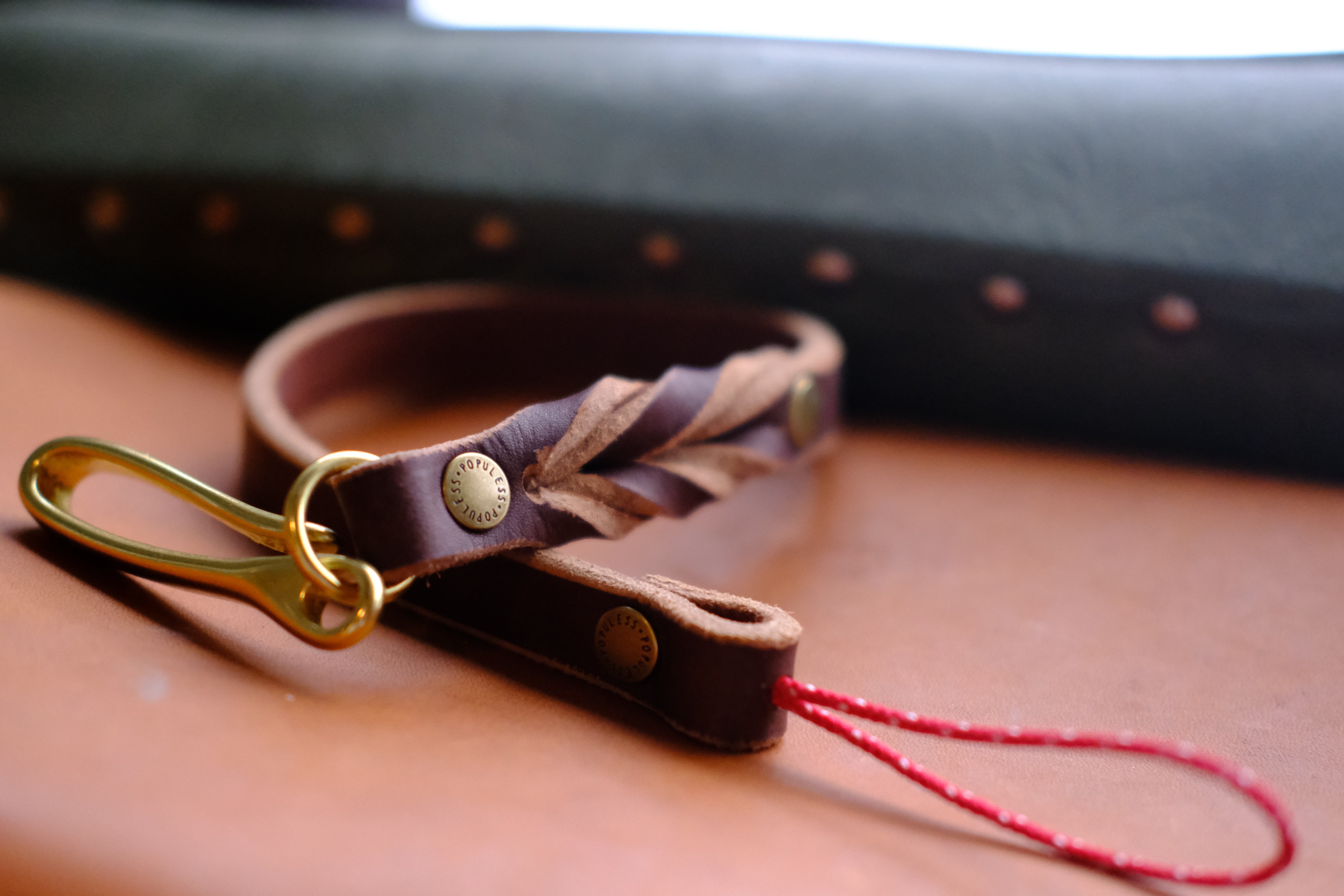 The Arlo Tether - Brown