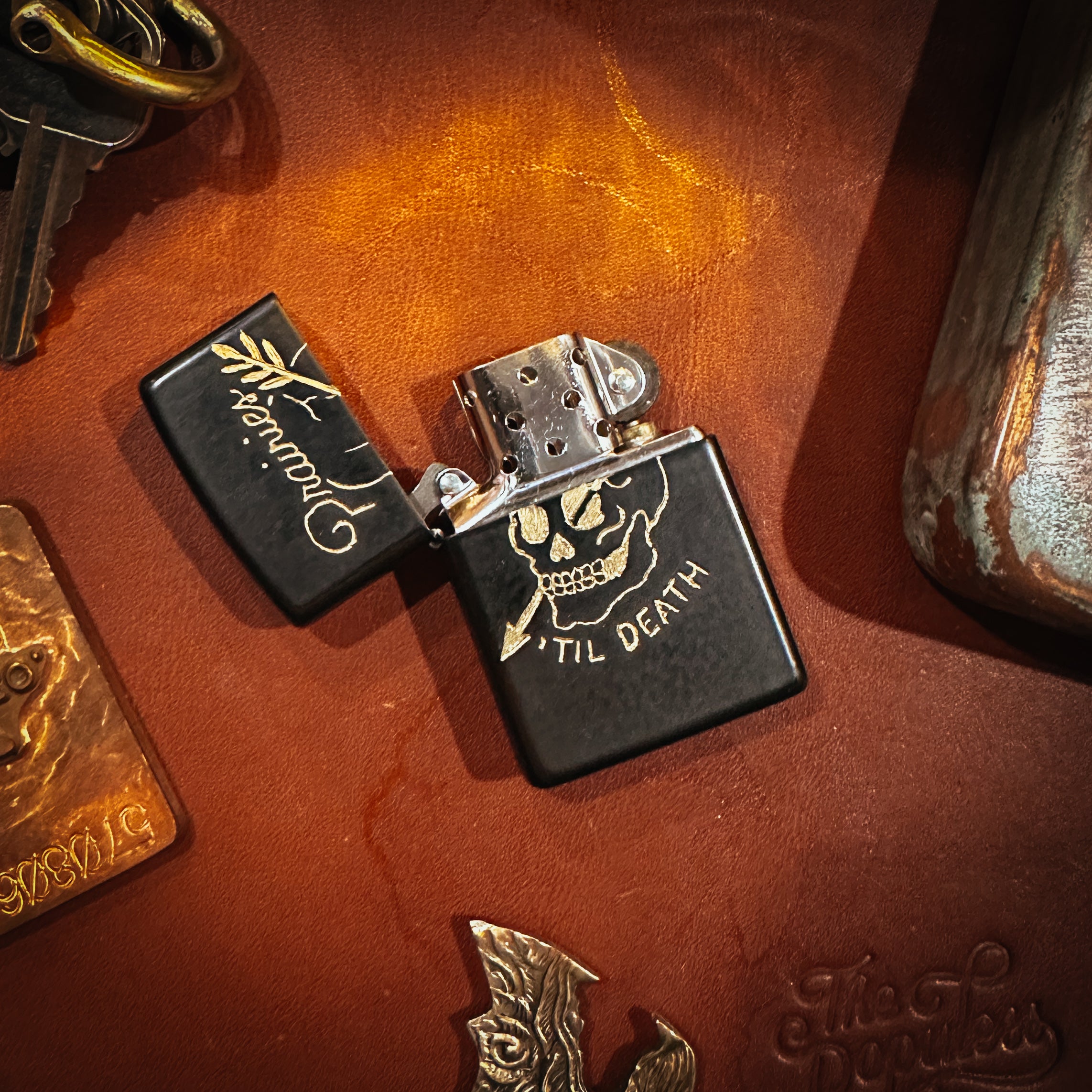 BROOKHAYL x POPULESS - Limited Hand-Engraved Zippo® - 003 - Black Matte