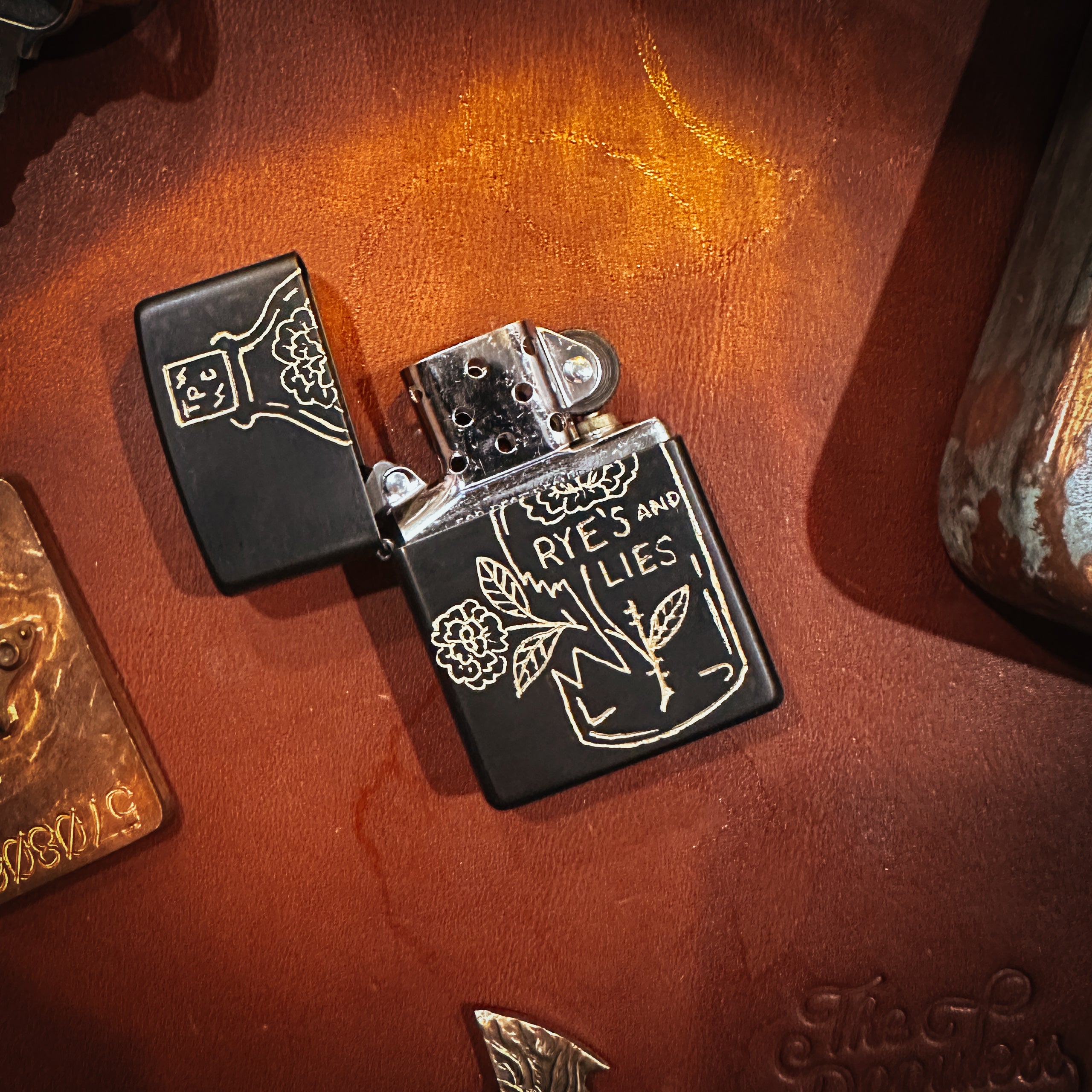 BROOKHAYL x POPULESS - Limited Hand-Engraved Zippo® - 011 - Black Matte