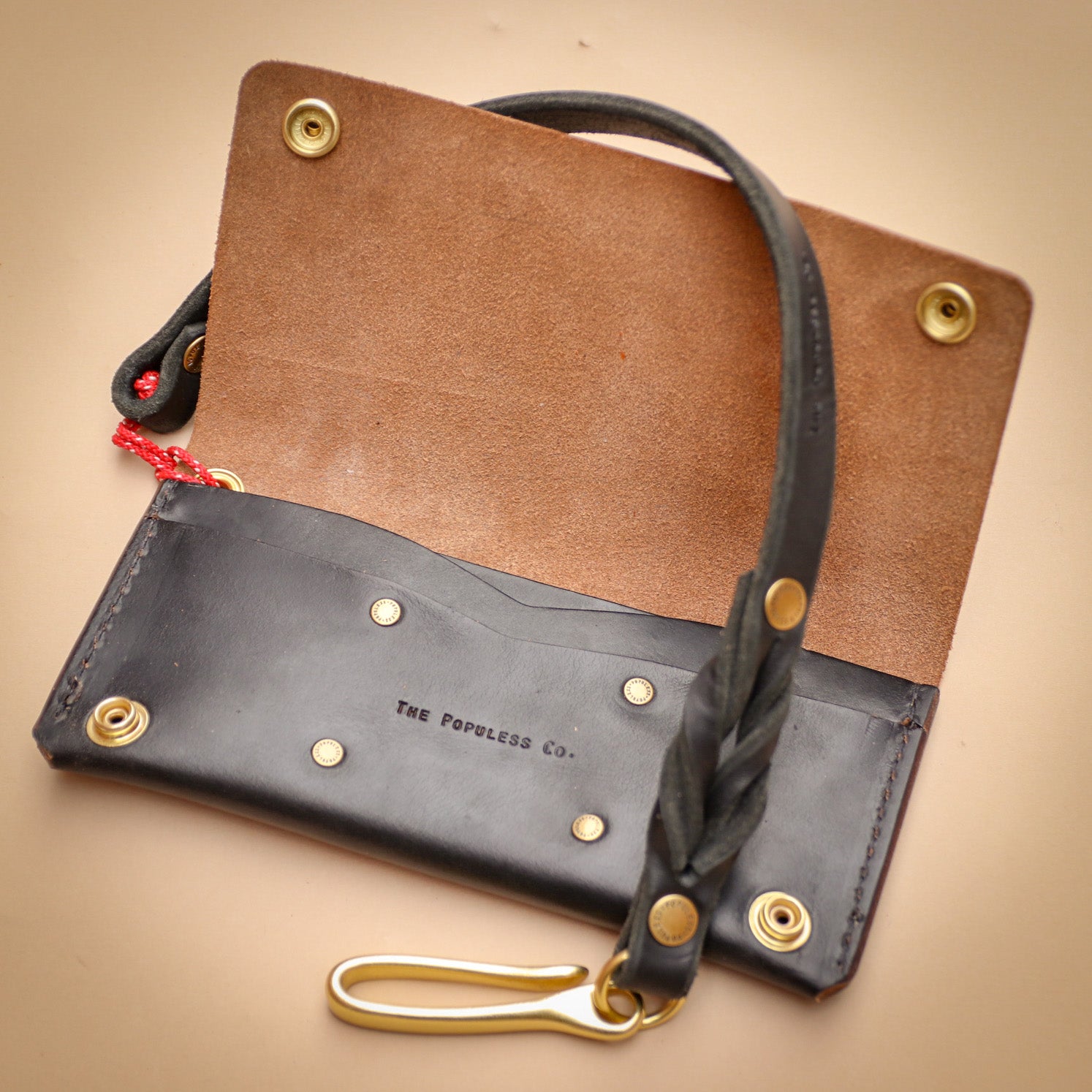 The Arlo w/Tether - Black