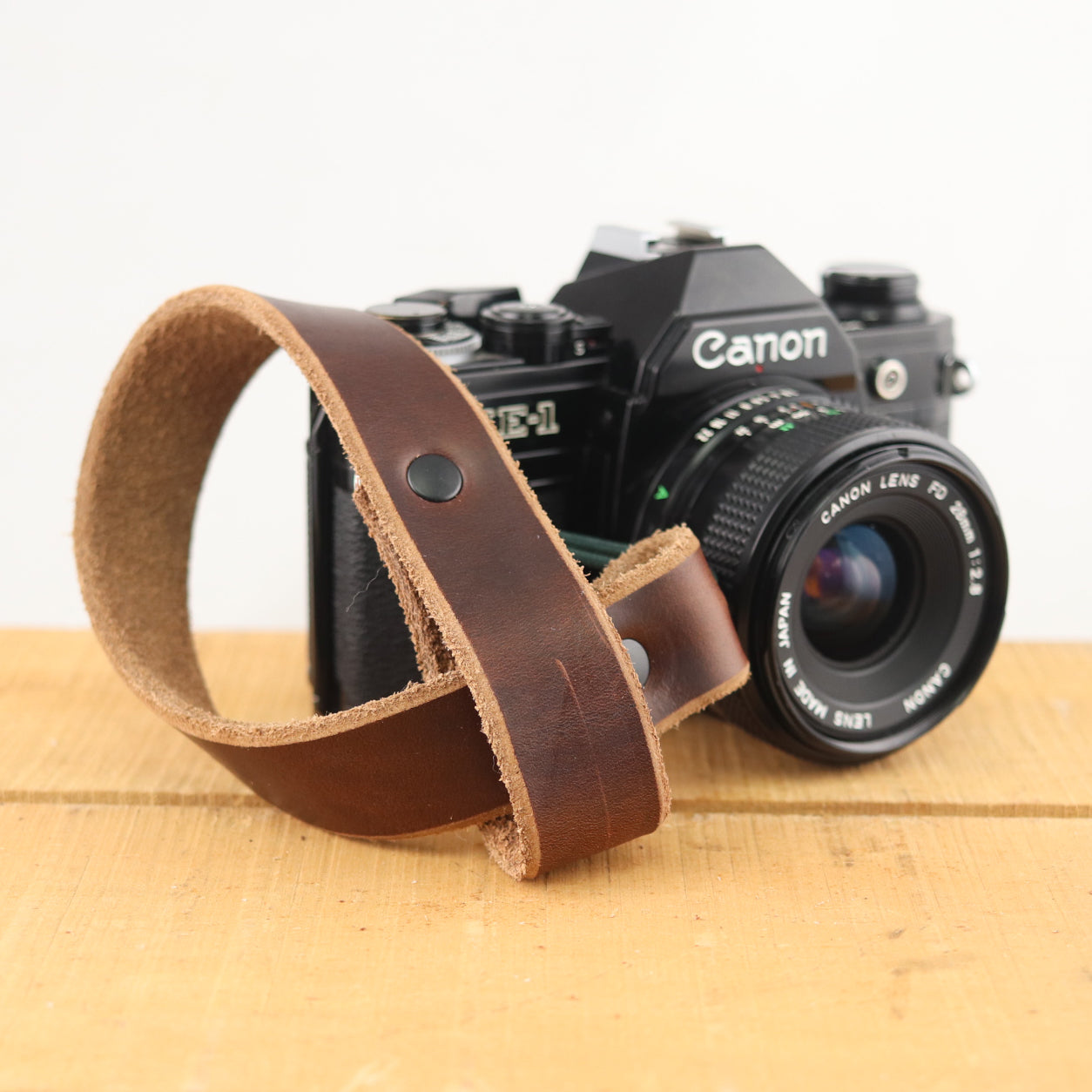 The Wrist Strap - Brown - The Populess Company