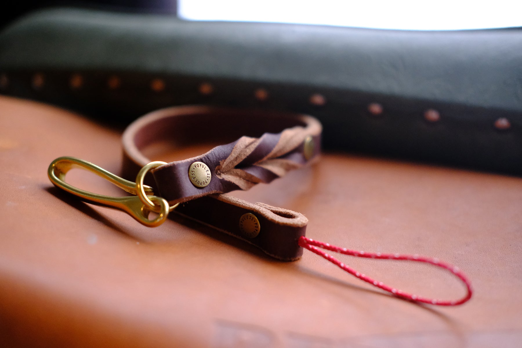 The Arlo Tether - Brown