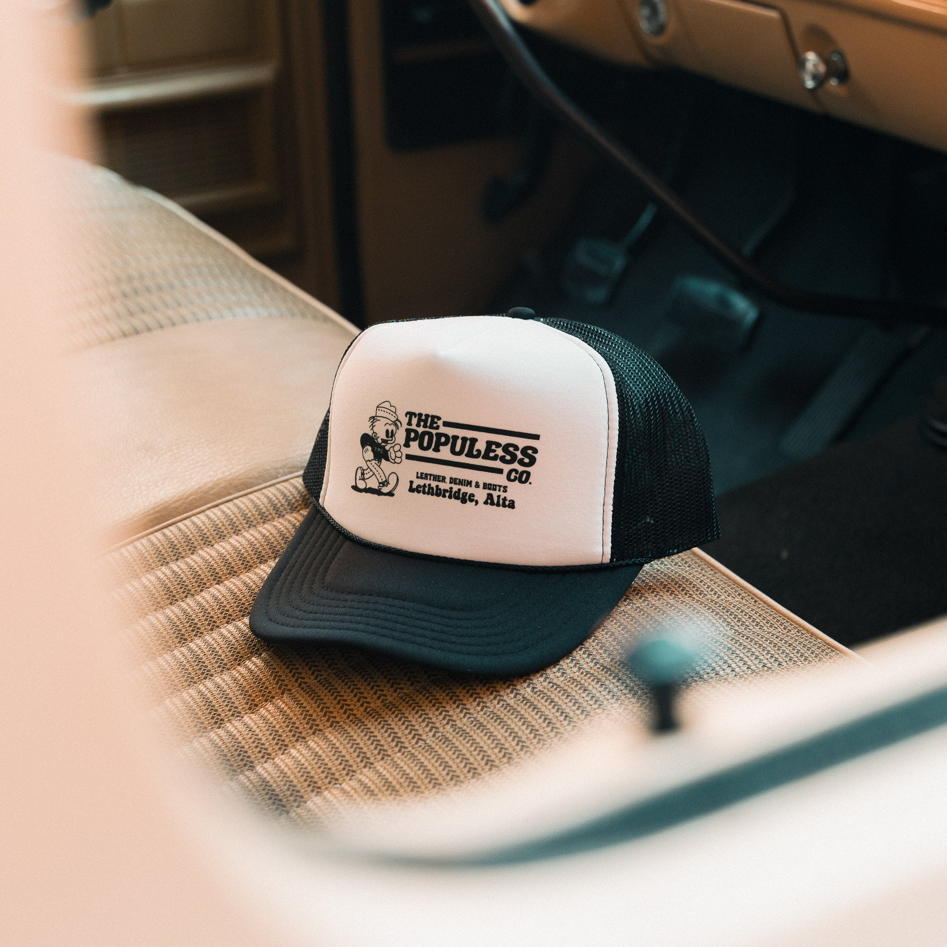 Roy Boy Trucker - White/Black